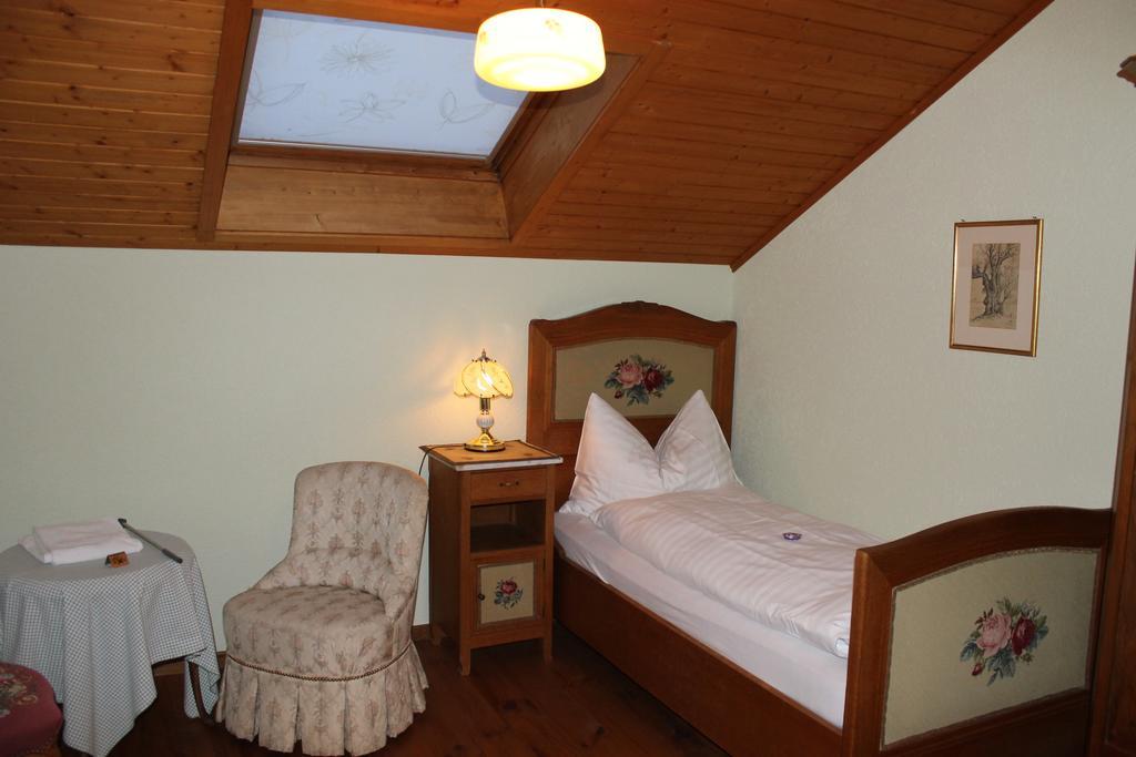 Hotel Rothorn Vintage-Style Sigriswil Chambre photo